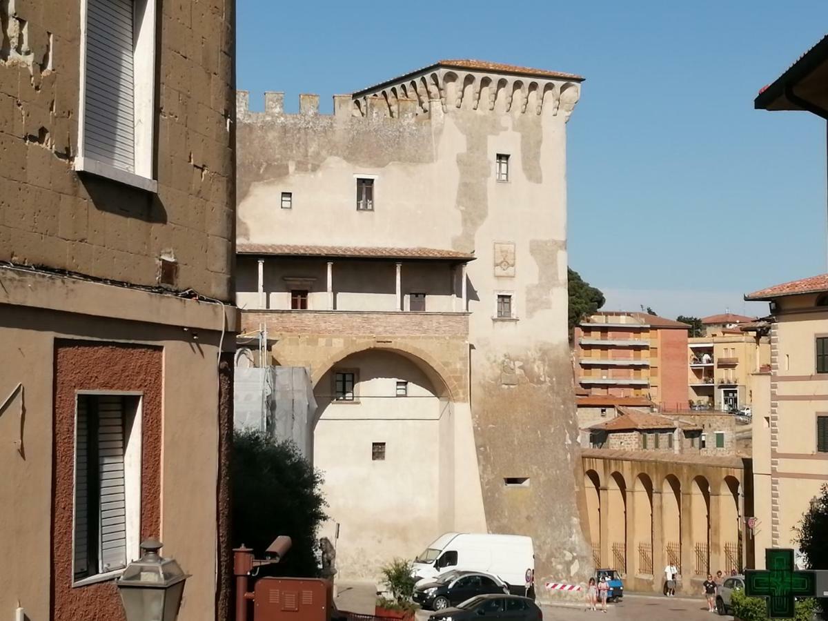 Hotel Km 0 Dal Centro By Tiziana Monaldi Pitigliano Exterior foto